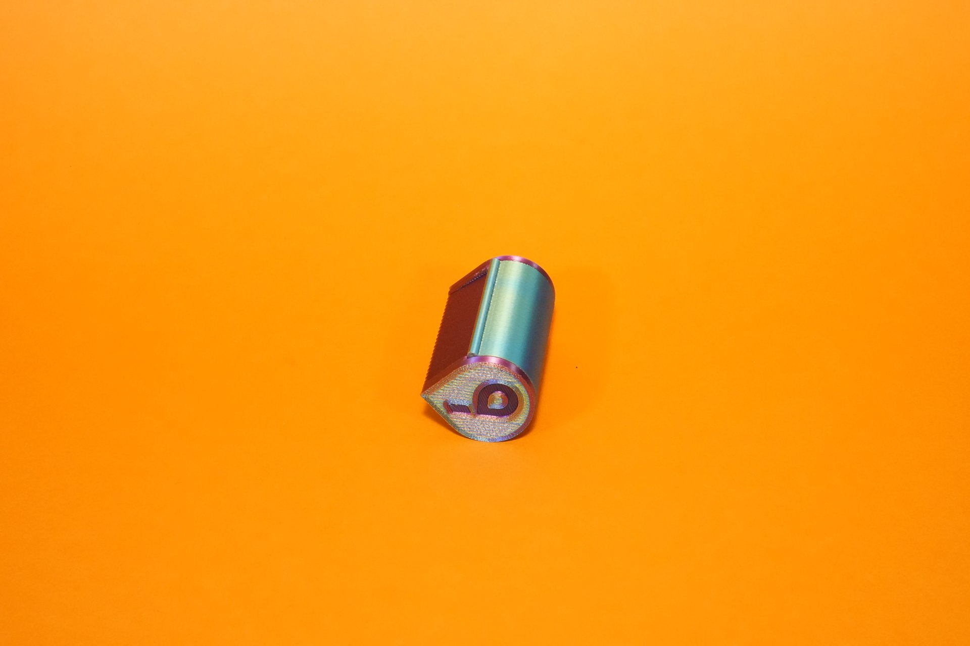 Produktfotografie des nibli™ Rollpapier-Spenders